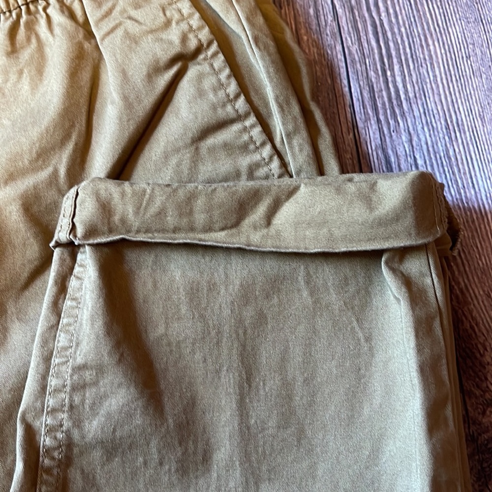 Old Navy pull on chinos! - Picture 2 of 5